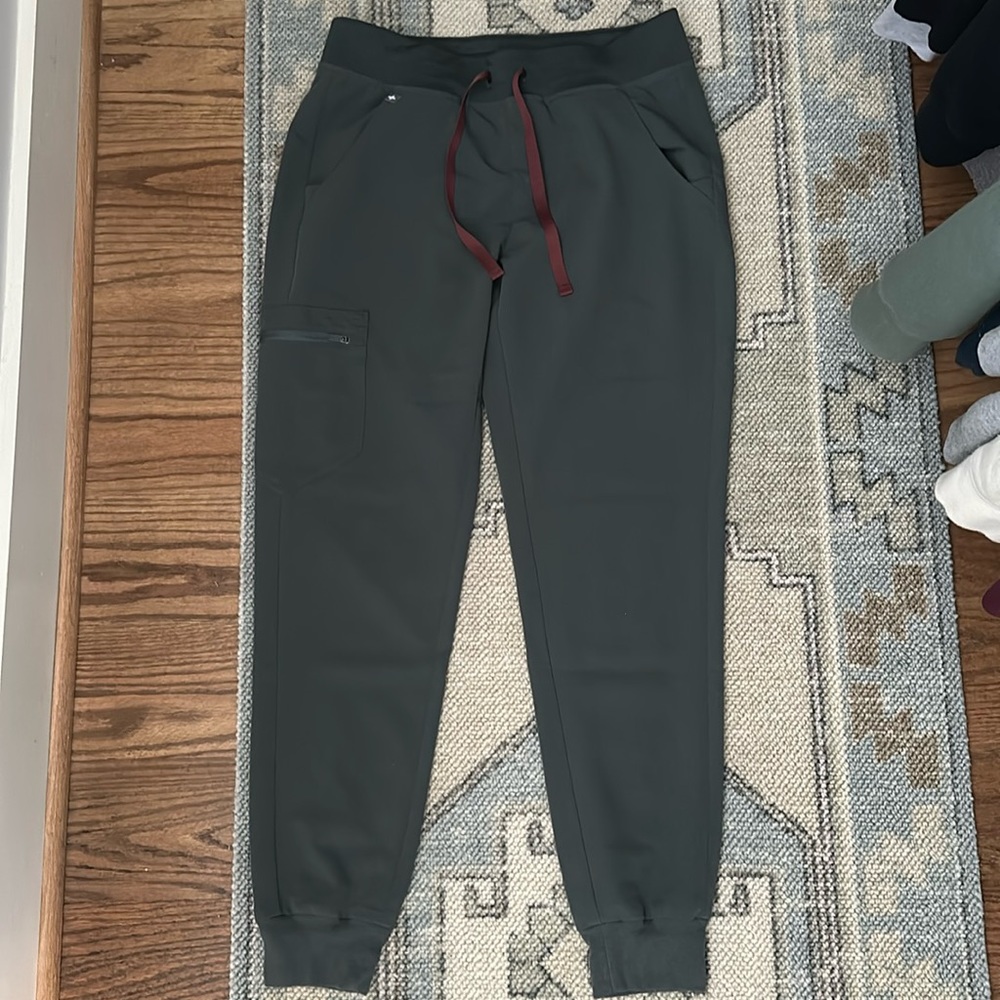 Figs Zamora jogger scrub pants